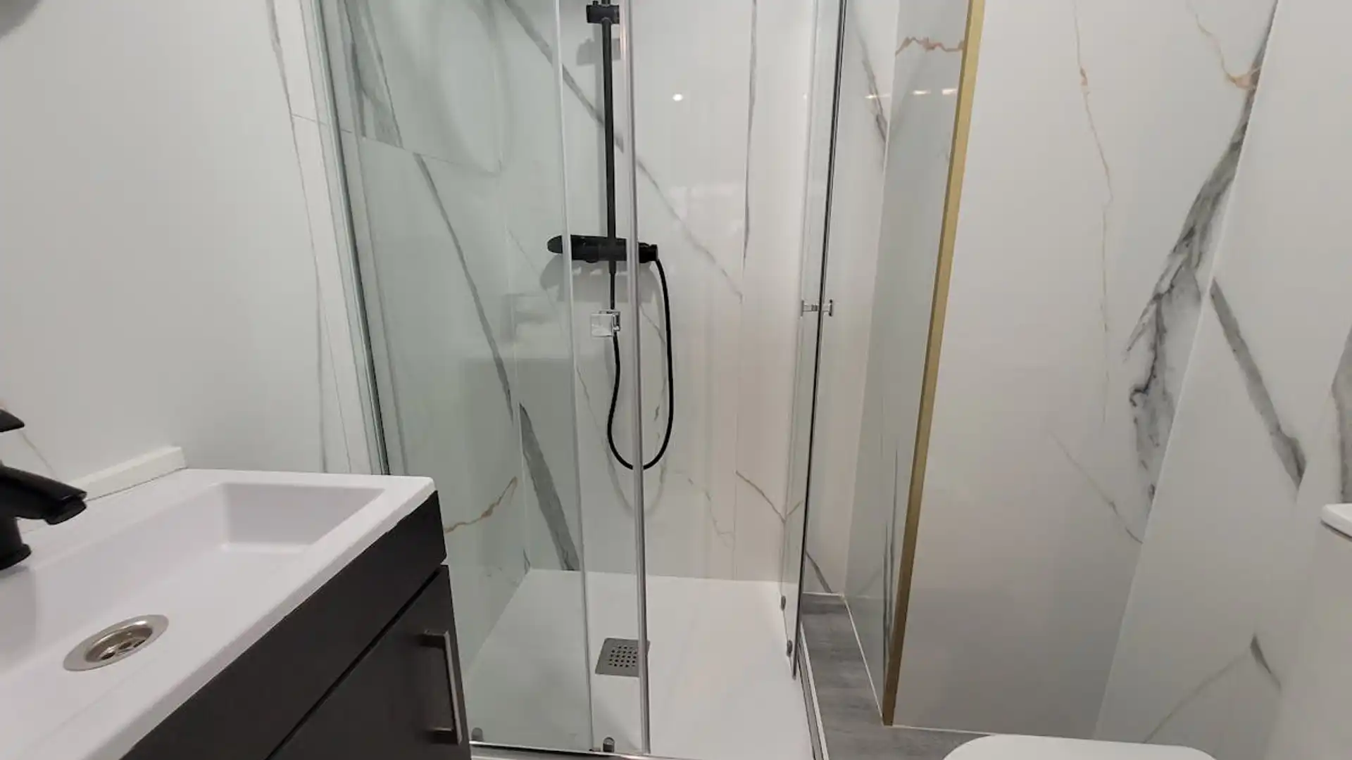 Badezimmer von Wohnung zur Miete in Valladolid Capital mit Heizung, Möbliert und Waschmaschine