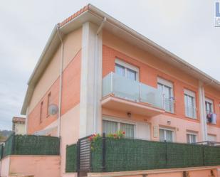 Exterior view of House or chalet for sale in Piélagos  with Terrace, Storage room and Balcony