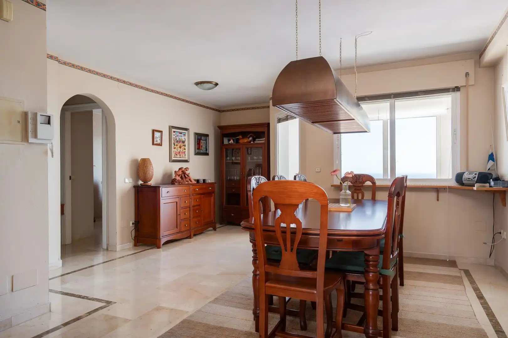 Menjador de Casa adosada en venda en Benalmádena amb Terrassa i Balcó