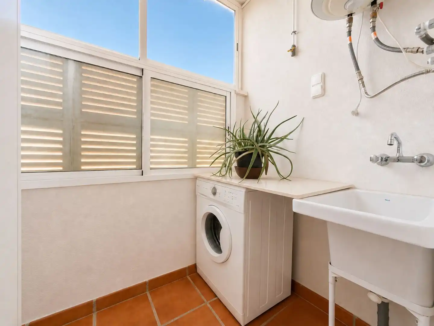 Piso con balcón en venta en Calle JJ MM ATENAS 1991 (TY), imagen 12