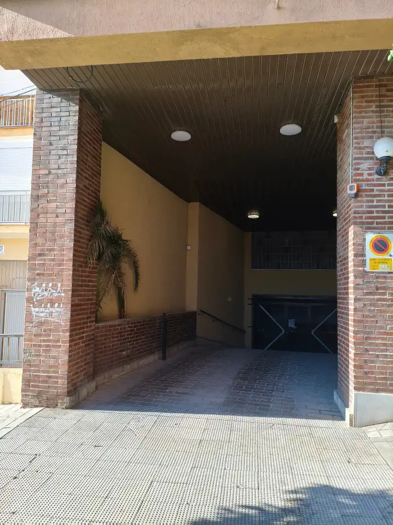 Garage zur Miete in Granada