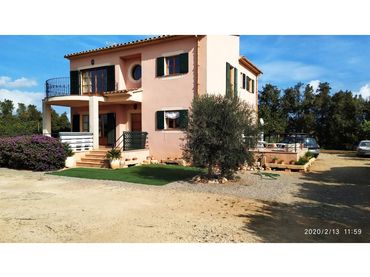 Landhaus mit Garten zum Verkauf in Sa Pobla