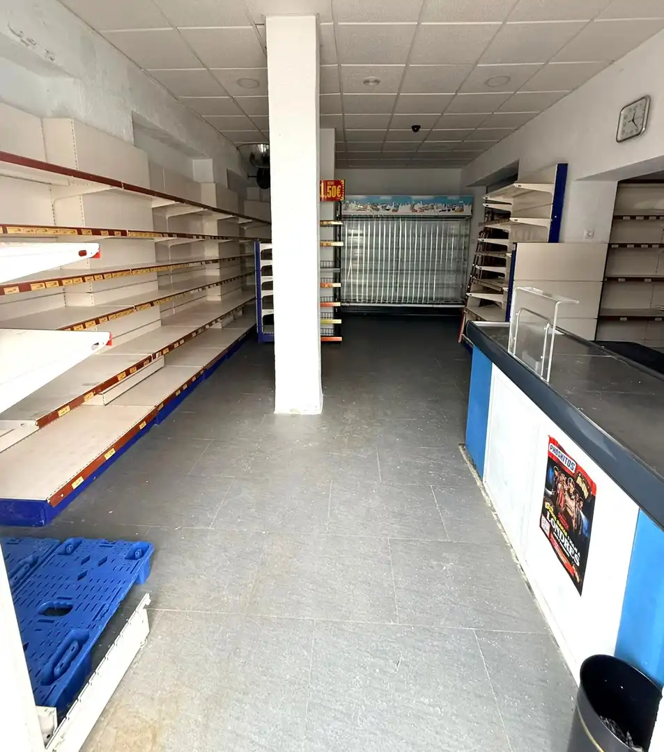 Business premises for sale in Barbate ciudad, imagen 3
