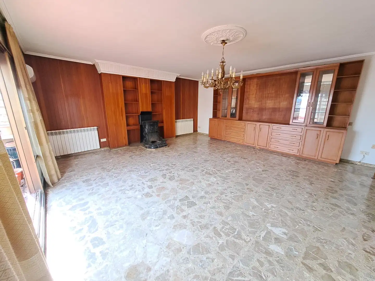 Sala de estar de Ático en venta en Carcaixent con Terraza, Trastero y Balcón