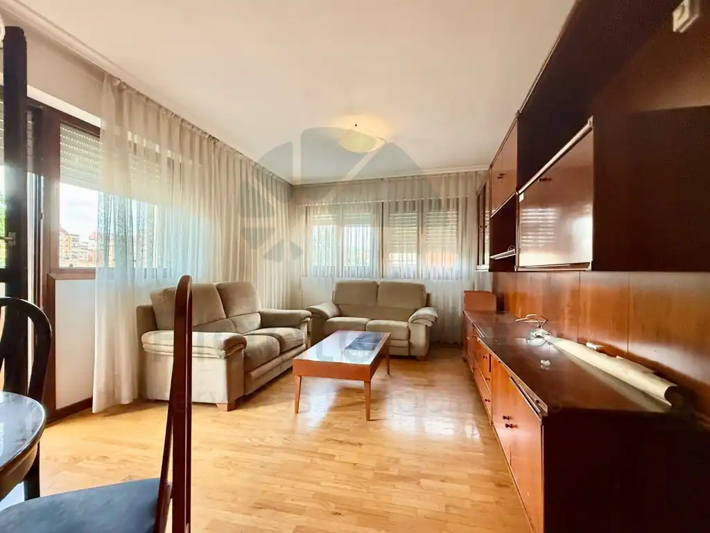 Living room of Flat for sale in  Logroño  with Air Conditioner and Balcony