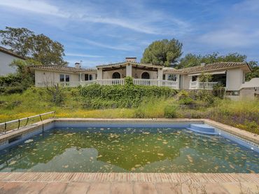 House for sale in Benahavís pueblo