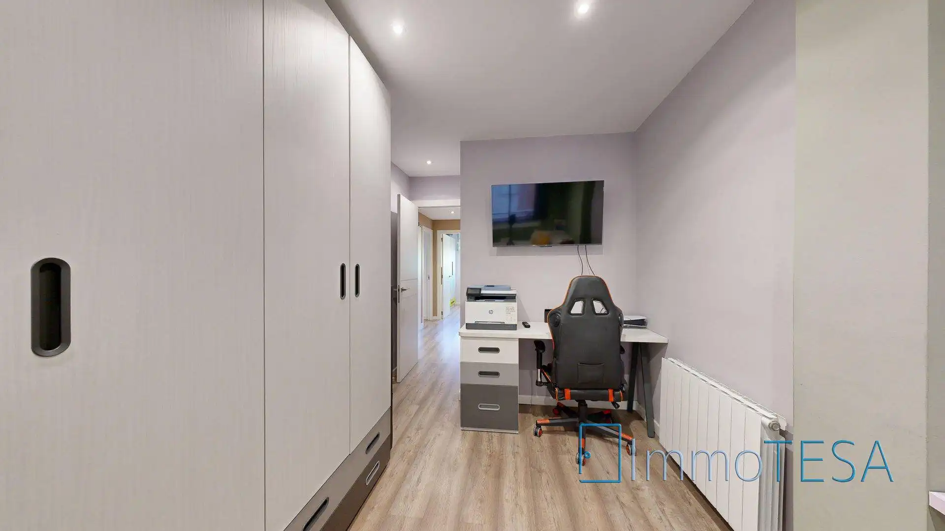 Flat for sale in Sabadell  with Air Conditioner, Heating and Parquet flooring