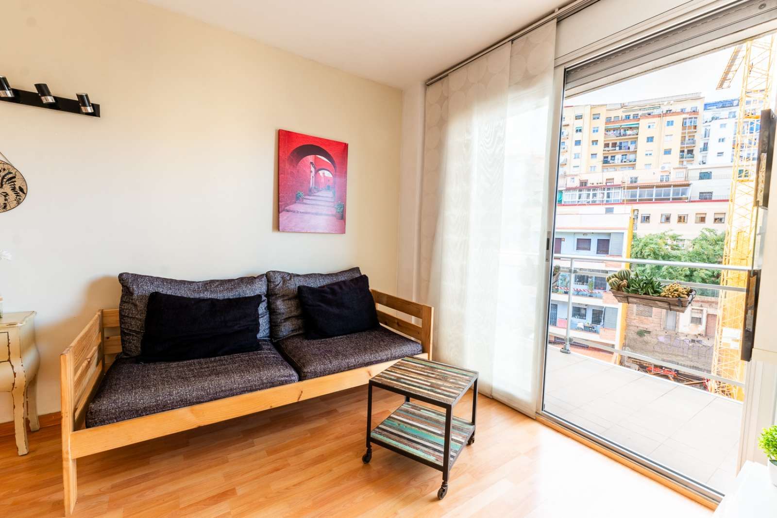 Bedroom of Apartment to share in  Barcelona Capital  with Air Conditioner and Terrace