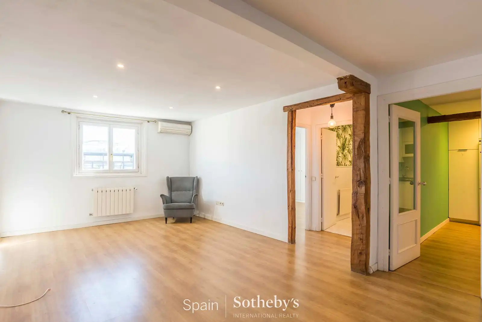 Attic for sale in Madrid  with Air Conditioner, Heating and Terrace