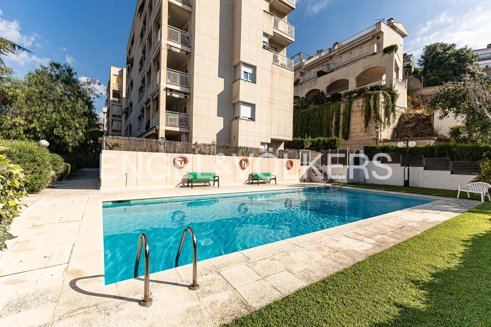 Swimming pool of Flat for sale in Caldes d'Estrac  with Air Conditioner, Heating and Private garden