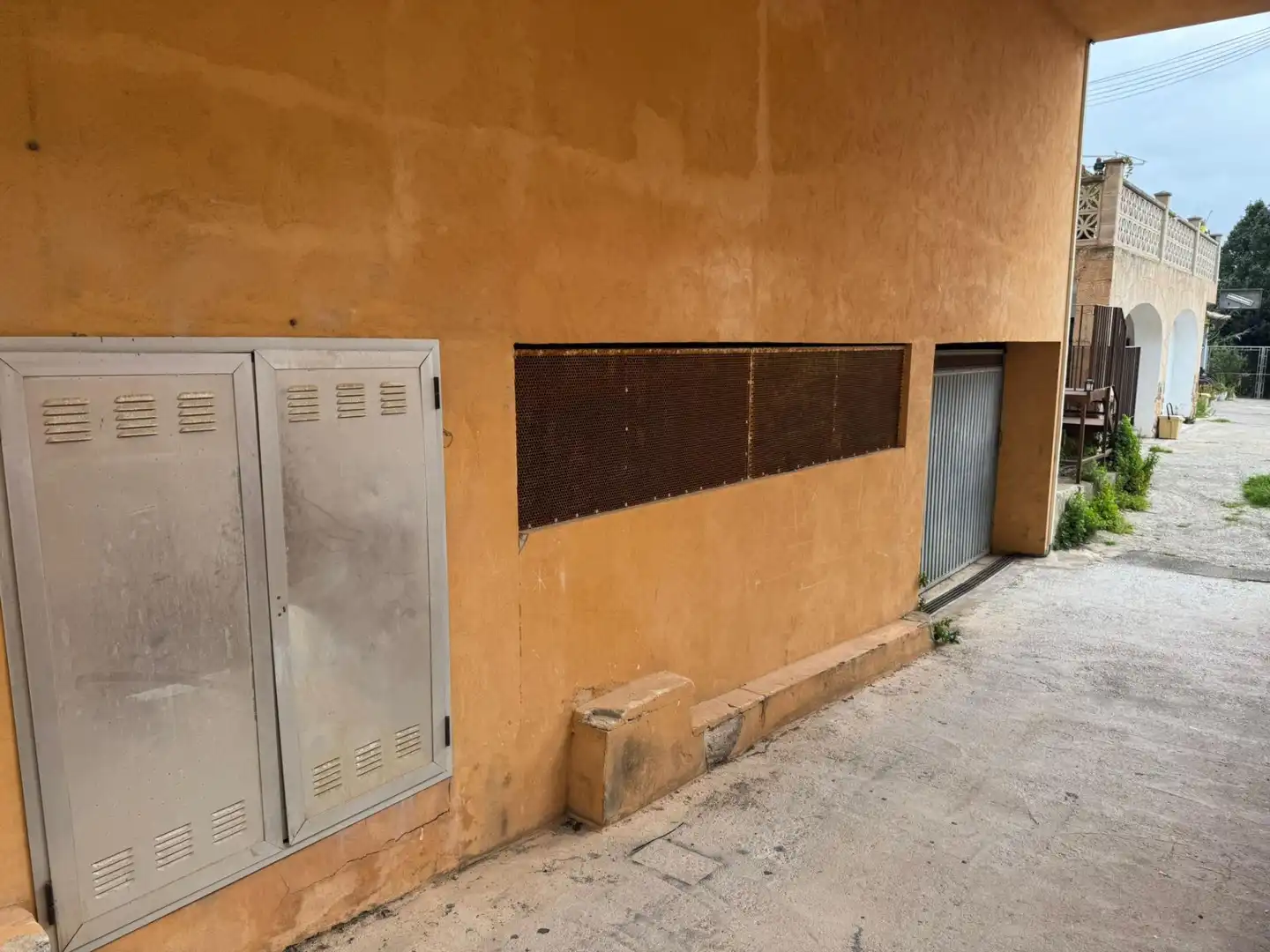 Vista exterior de Local en venta en Marratxí
