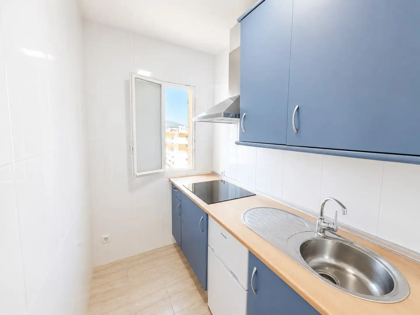 Cocina de Apartamento en venta en Benalmádena con Aire acondicionado, Terraza y Amueblado