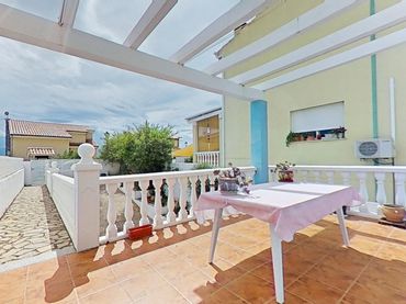 Semi-detached house for sale in Costur