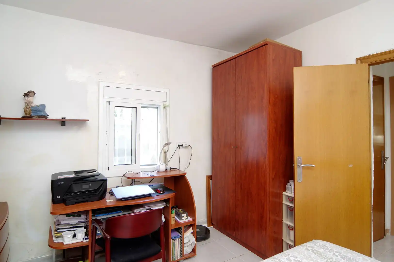 Dormitori de Casa o xalet en venda en Sant Vicenç Dels Horts amb Aire condicionat, Calefacció i Jardí privat