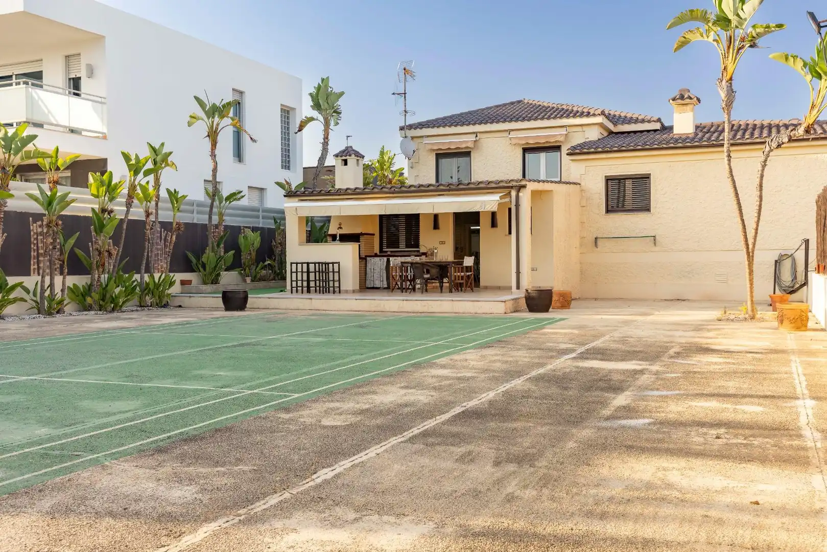 Vista exterior de Casa o chalet en venta en Chilches / Xilxes con Aire acondicionado, Jardín privado y Terraza