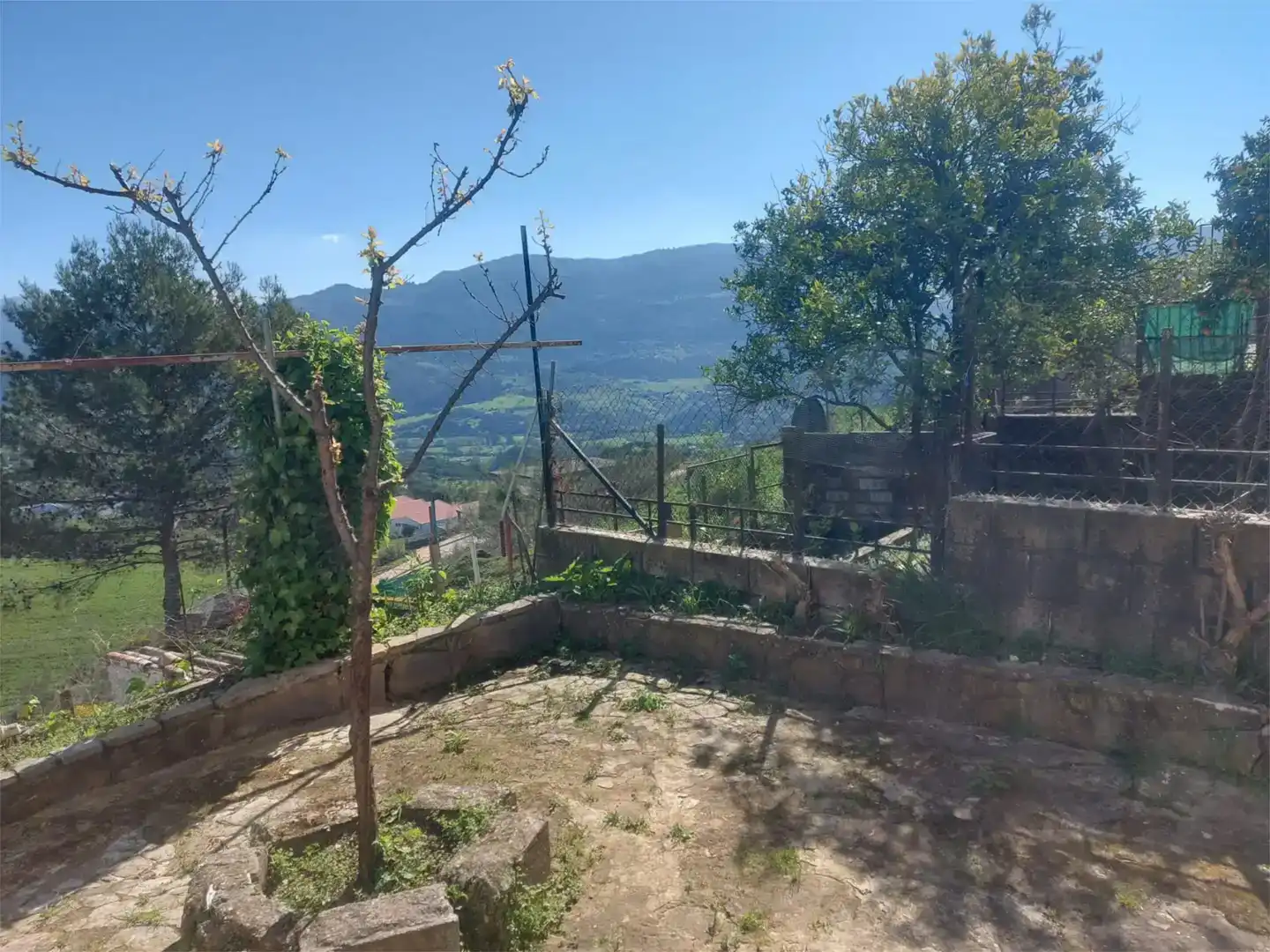 Pis en venda en Cortes de la Frontera amb Balcó