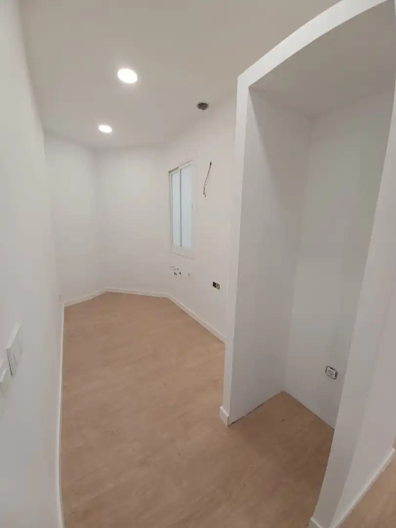 Wohnung zum Verkauf in Sevilla mit Klimaanlage