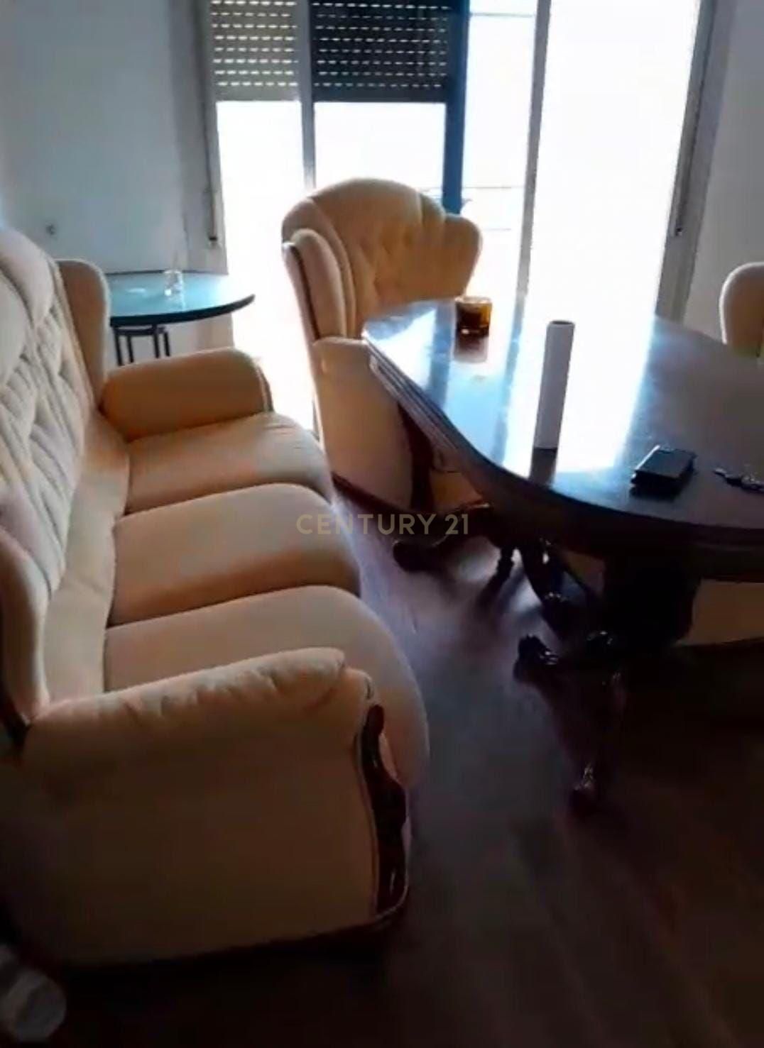 Living room of Apartment for sale in Terrassa  with Storage room and Balcony