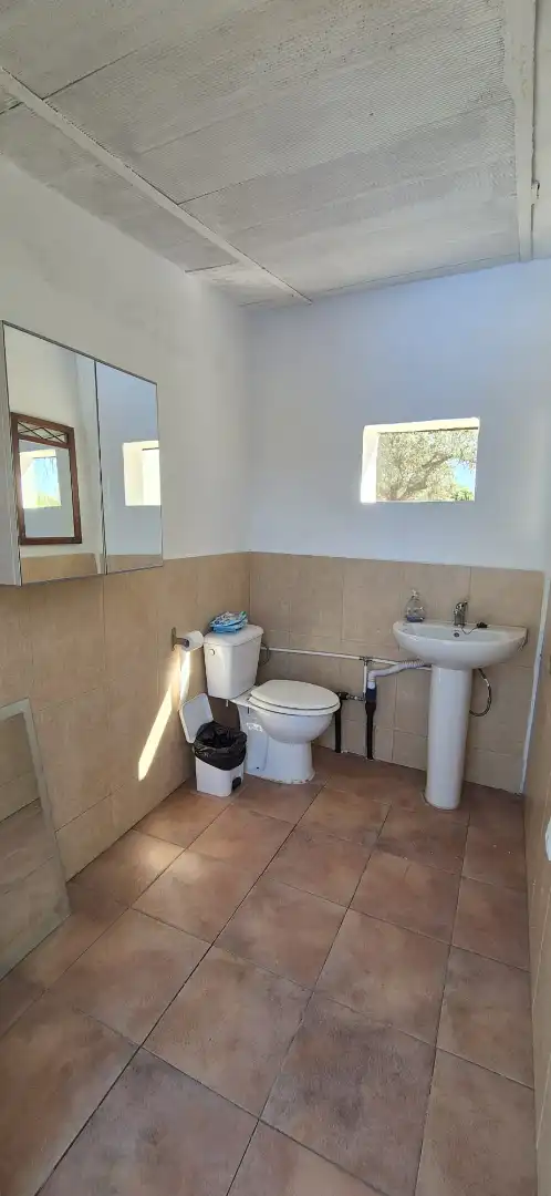 Badezimmer von Haus oder Chalet zum Verkauf in Badajoz mit Privatgarten, Terrasse und Abstellraum