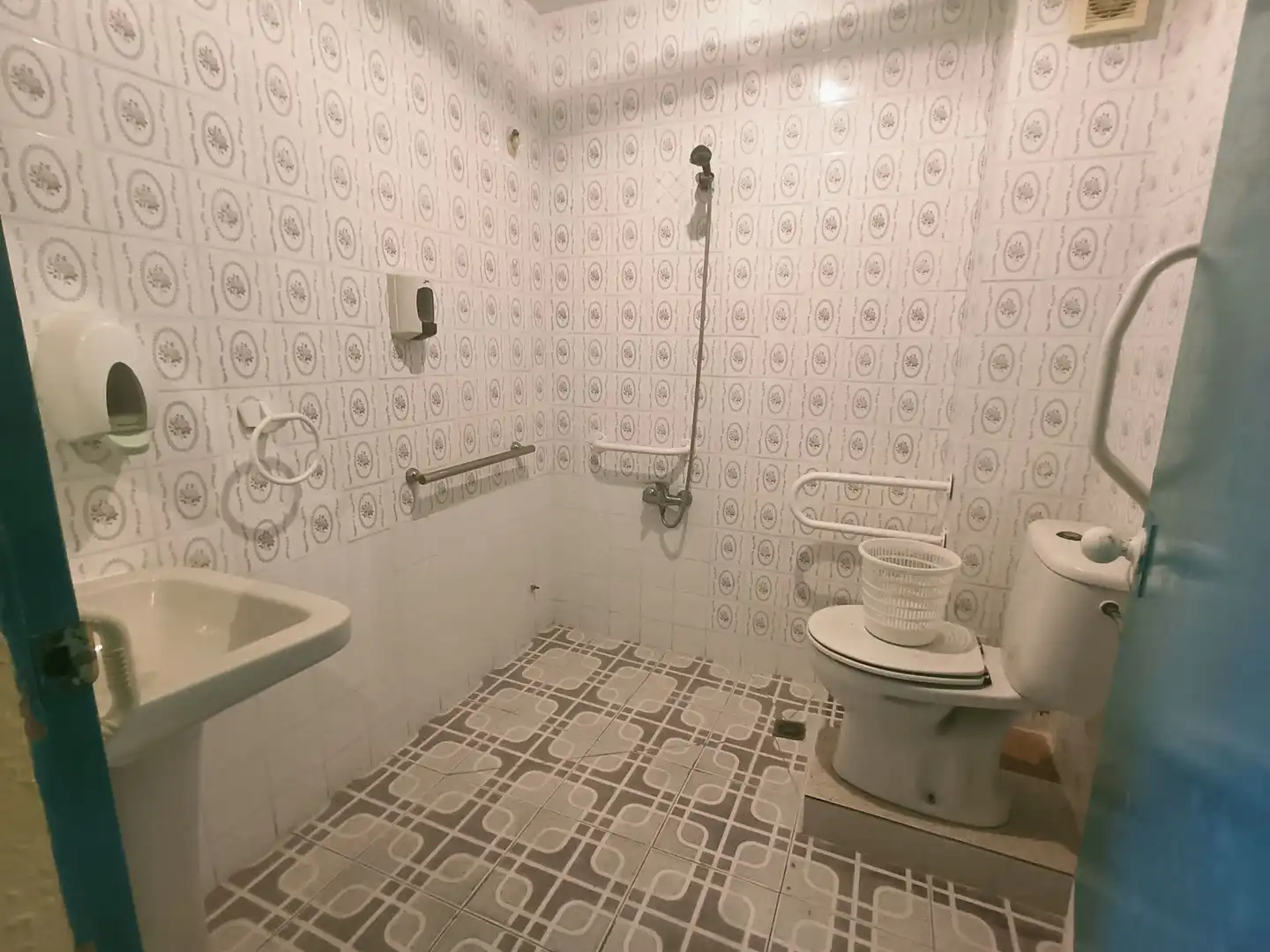 Badezimmer von Gebäude zum Verkauf in Valencia