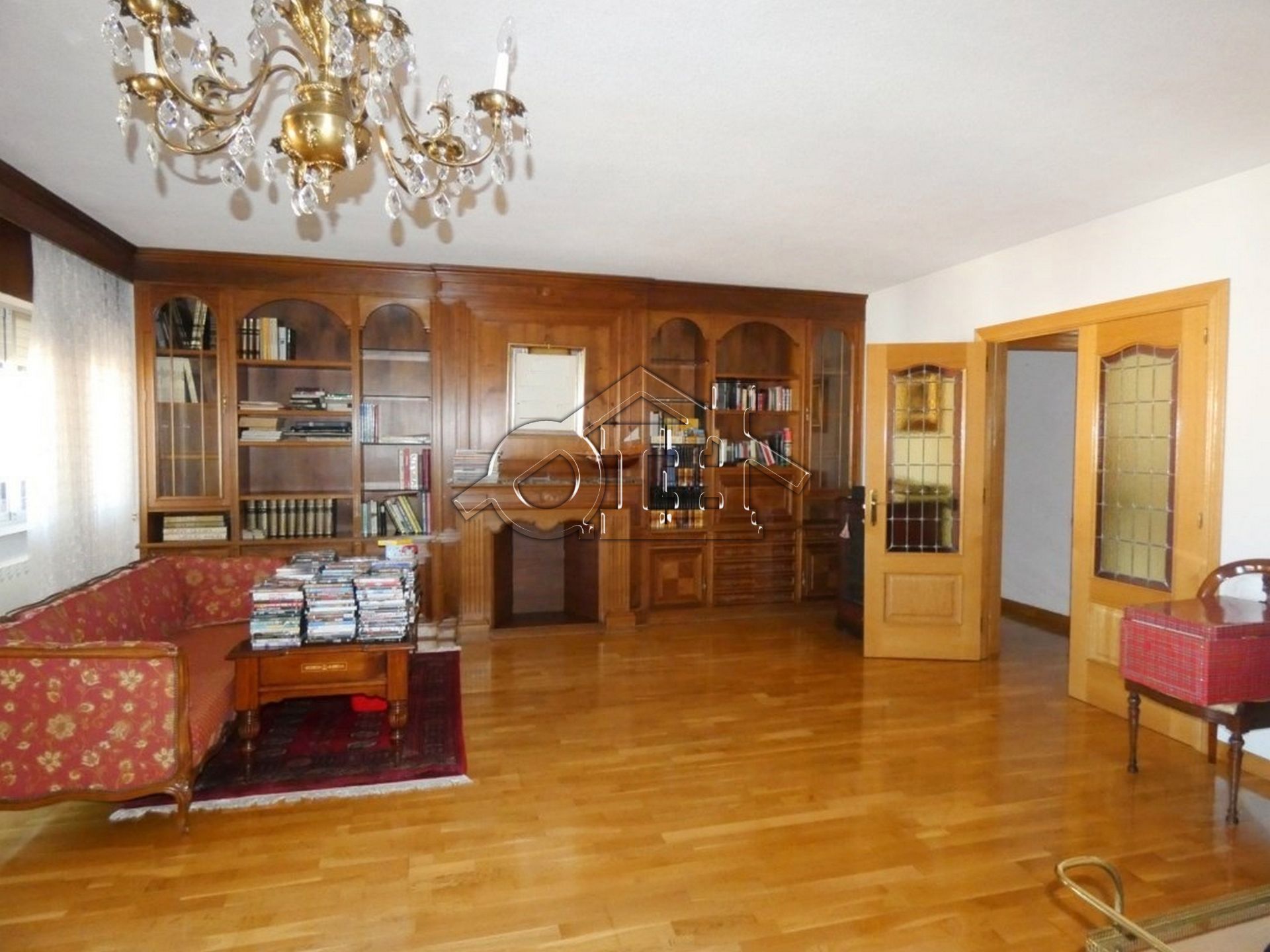 Living room of Flat for sale in Alcalá de Henares  with Air Conditioner, Heating and Parquet flooring
