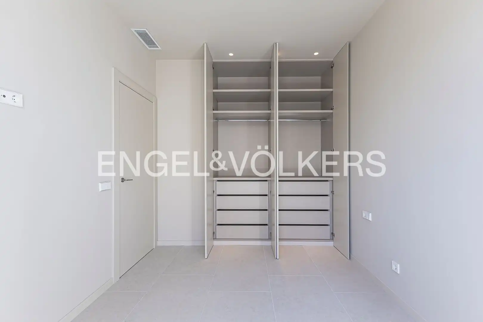 Houses for sale in Sitges  with Air Conditioner, Heating and Private garden