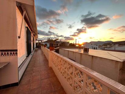 Vista exterior de Casa o xalet en venda en Pulpí amb Aire condicionat, Terrassa i Traster