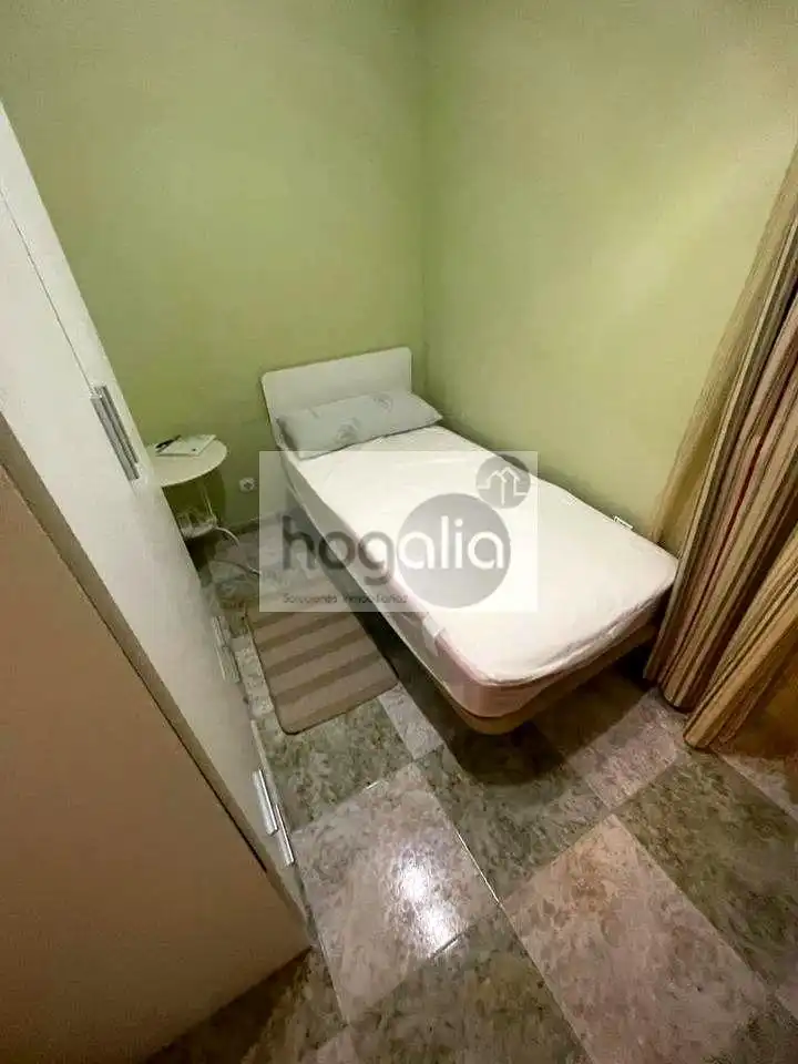 Wohnung zur Miete in Juan XXIII - Rochelambert