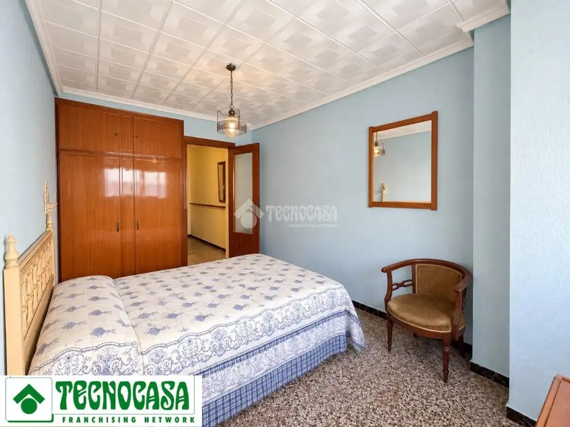 Dormitori de Casa o xalet en venda en Manises amb Aire condicionat, Calefacció i Terrassa