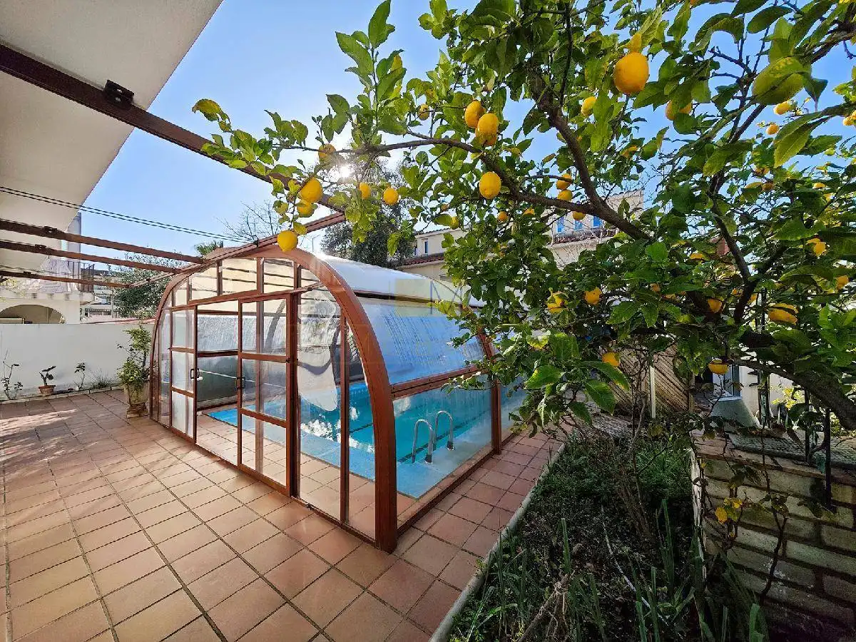 Swimming pool of Houses for sale in Sant Pere de Ribes  with Air Conditioner, Heating and Private garden