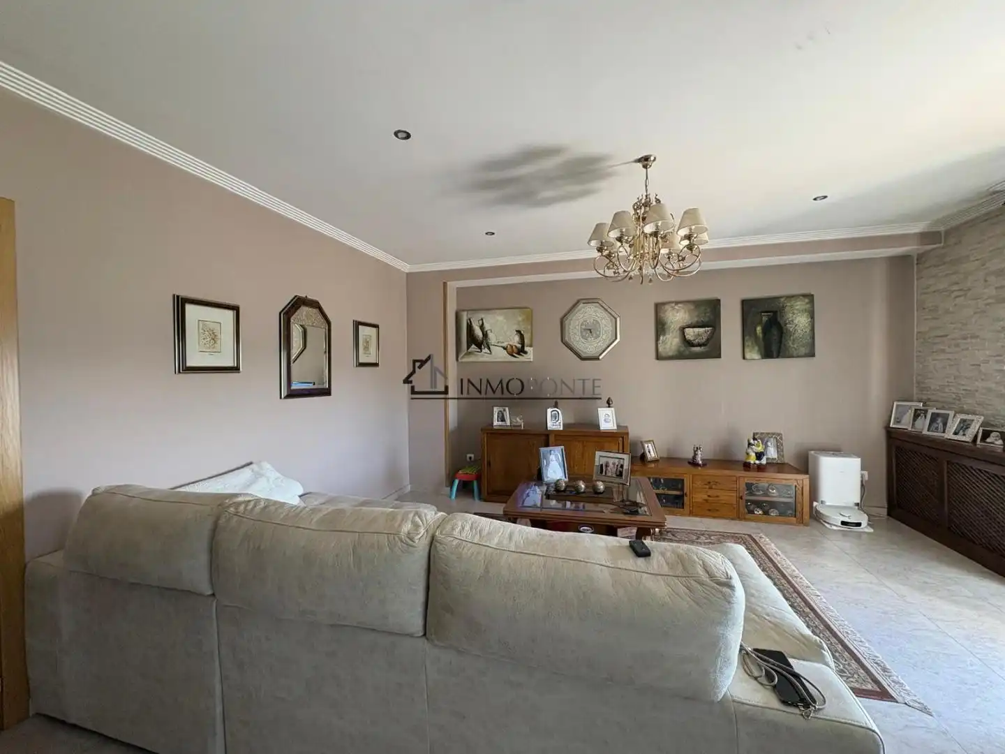 Sala de estar de Casa adosada en venta en Soutomaior con Calefacción, Jardín privado y Terraza