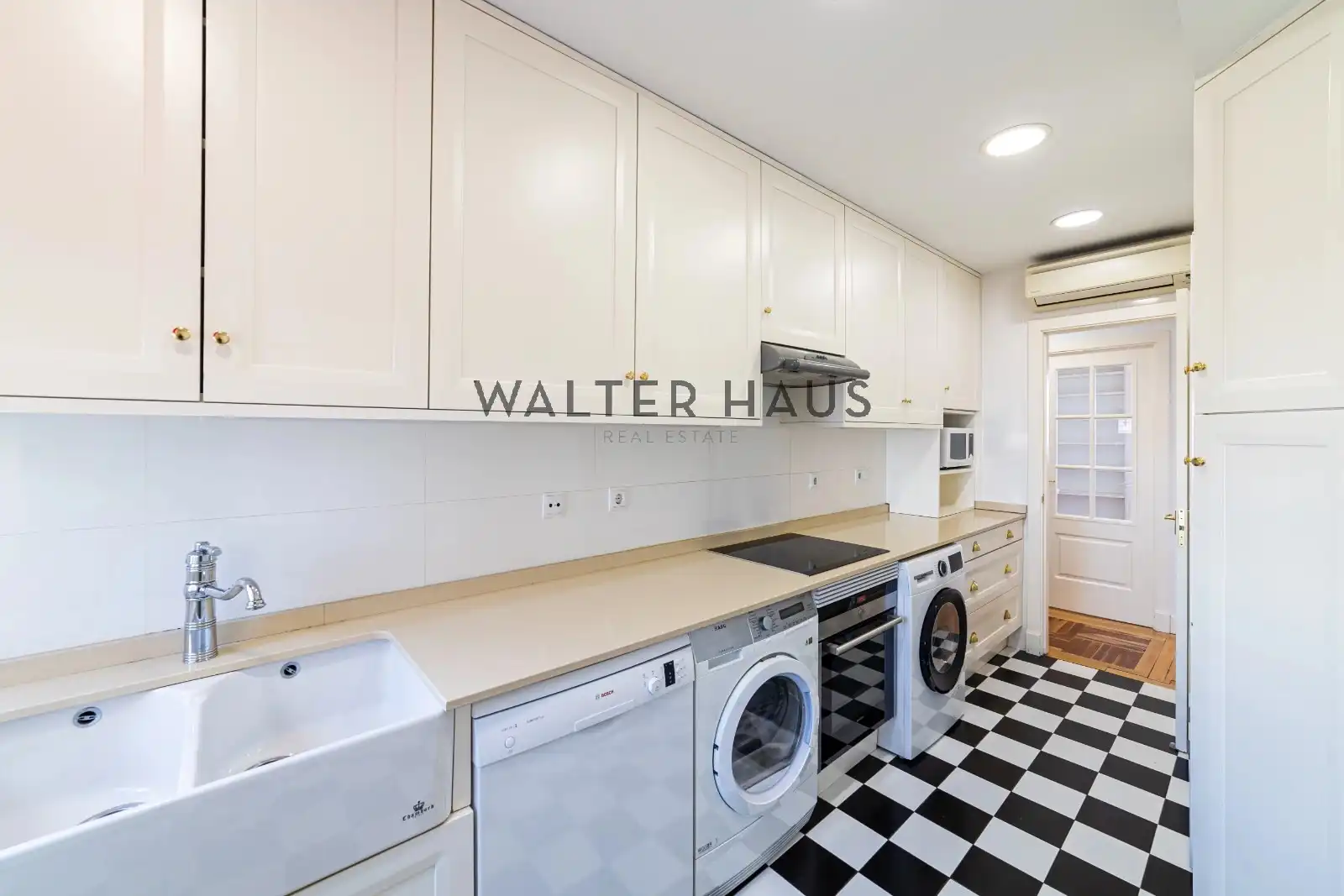 Penthouse with lift for sale in Calle de Alonso Cano, imagen 5