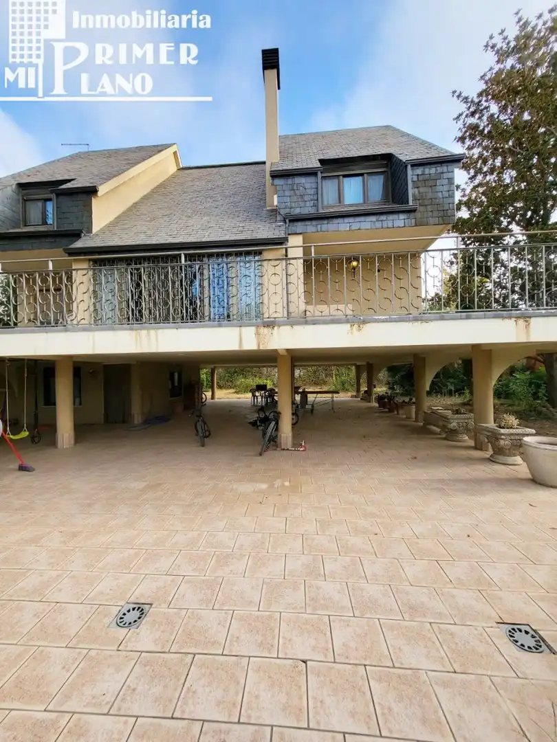 Vista exterior de Casa o chalet en venta en Tomelloso con Aire acondicionado, Jardín privado y Terraza