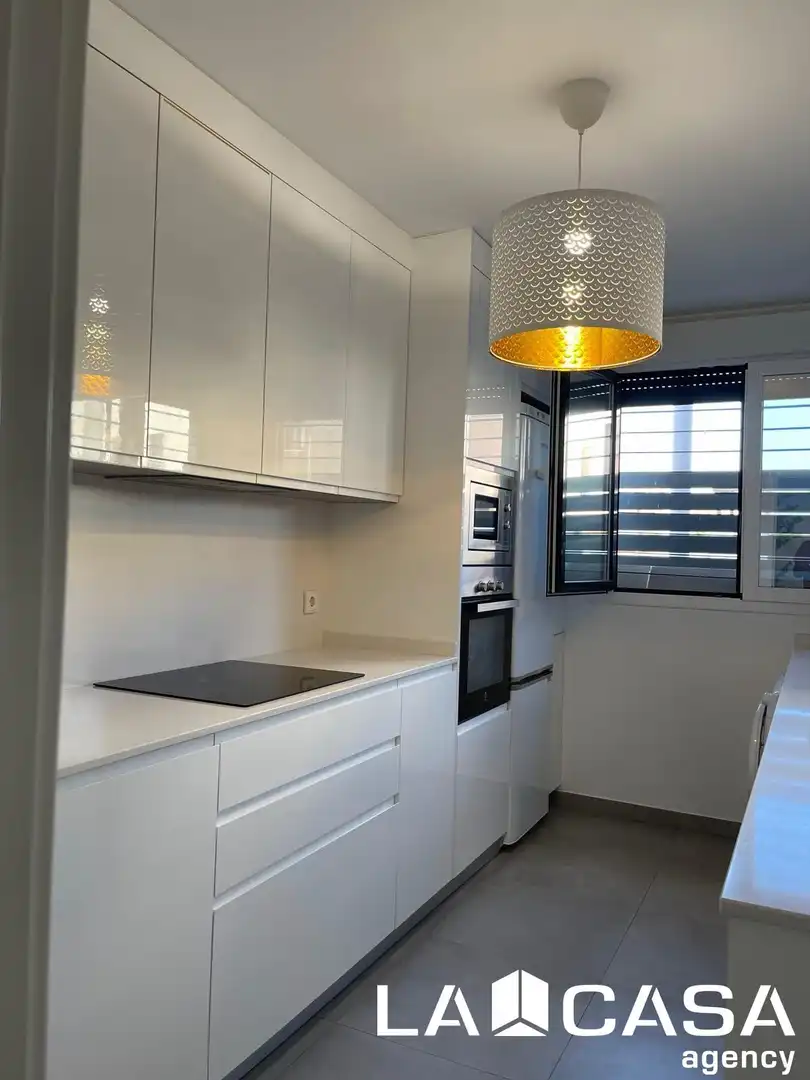 Casa a schiera in vendita a Entrenúcleos, imagen 6