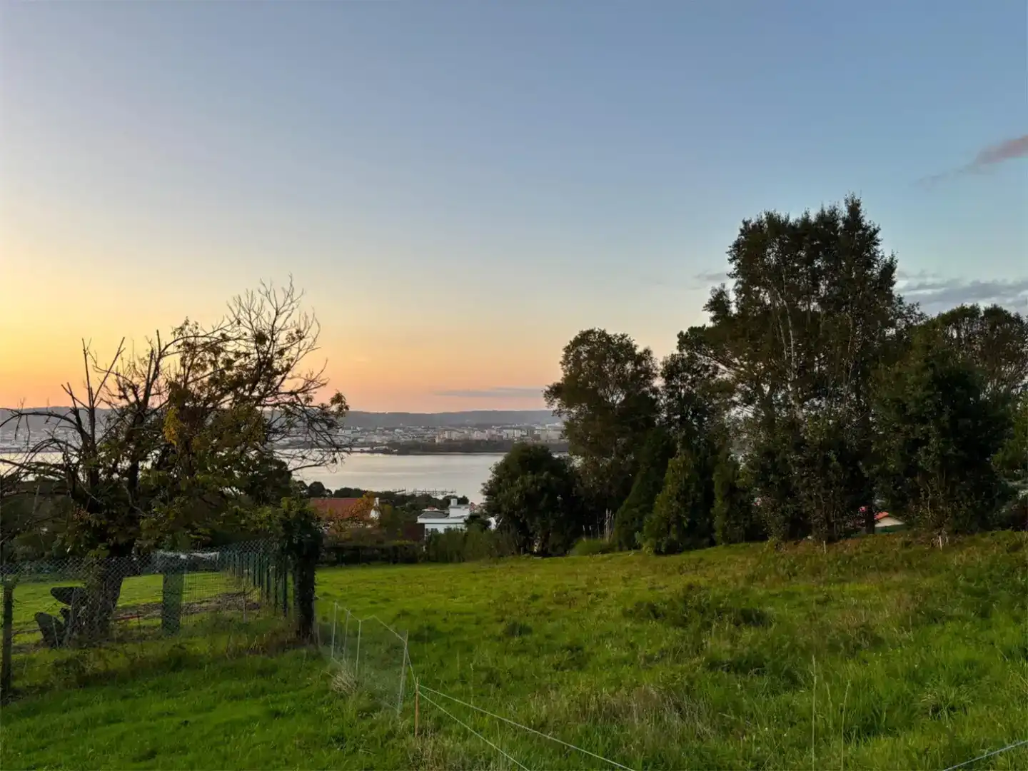 Terreno en venta en Fene, A Coruña