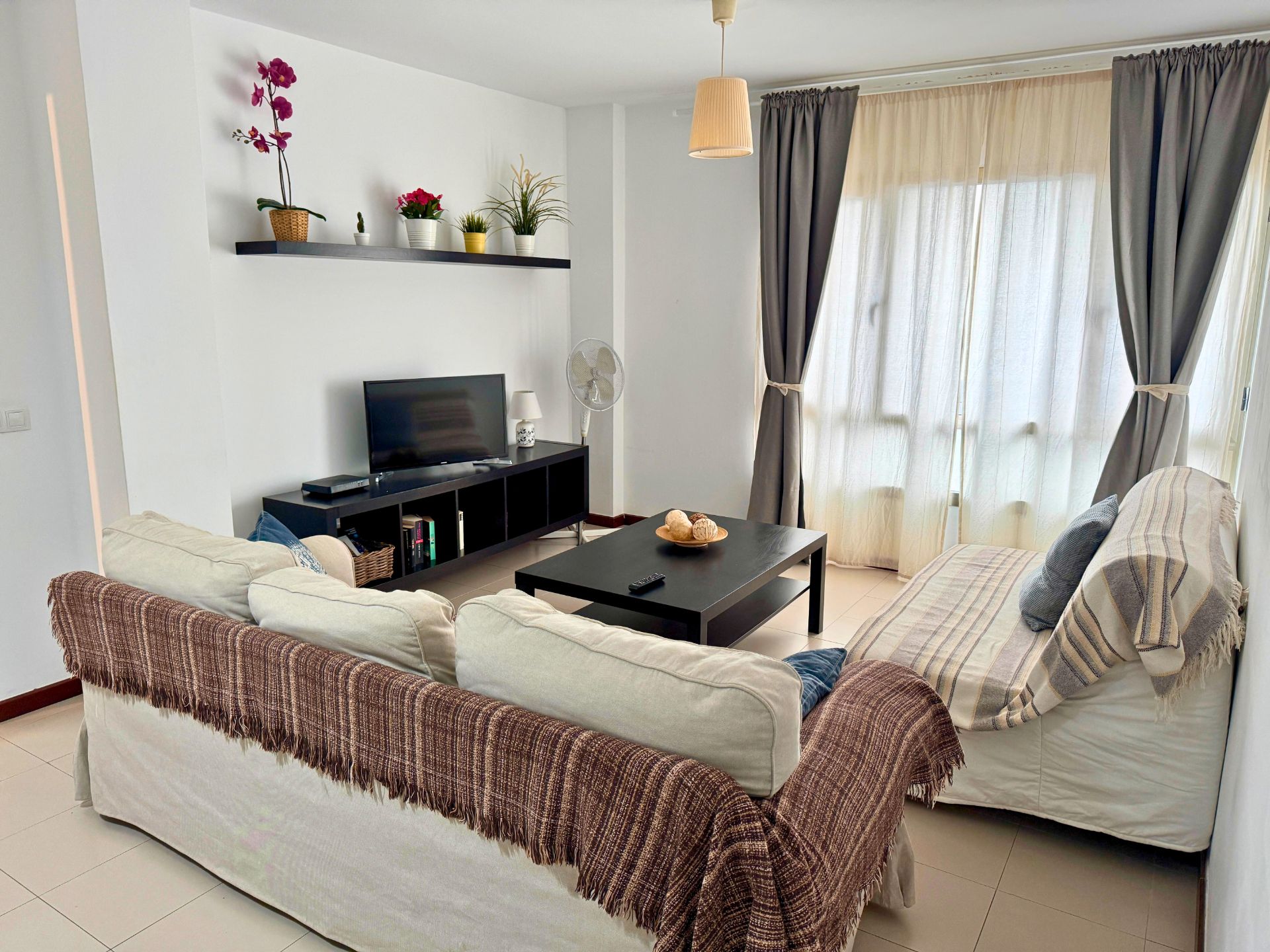 Sala d'estar de Pis en venda en Arrecife amb Terrassa i Moblat