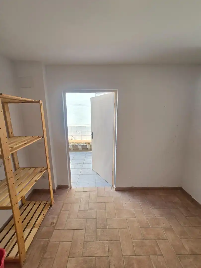Ground floor for rent in El Masnou  with Air Conditioner, Heating and Private garden