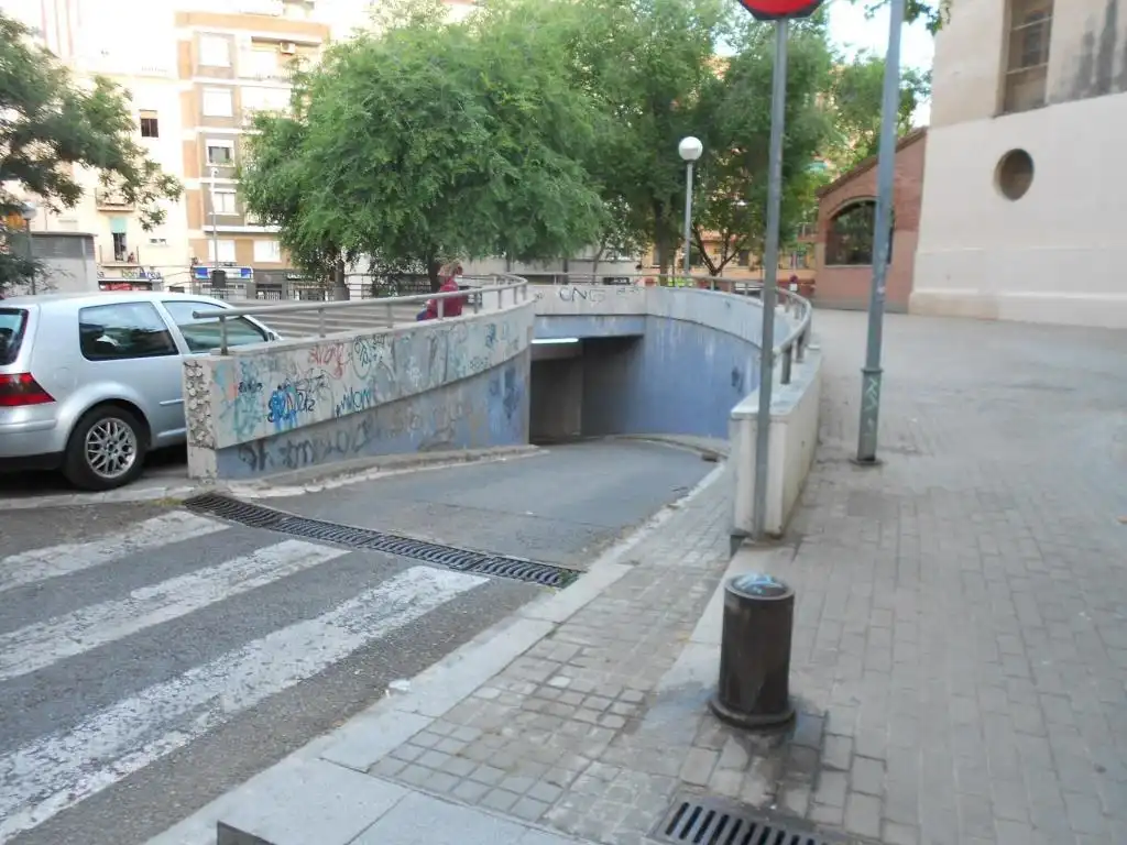 Aparcament en venda a PABLO IGLESIAS, imagen 2