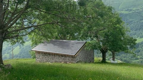 Foto 2 de Casa o chalet en venta en La Azuela, San Roque de Riomiera, Cantabria