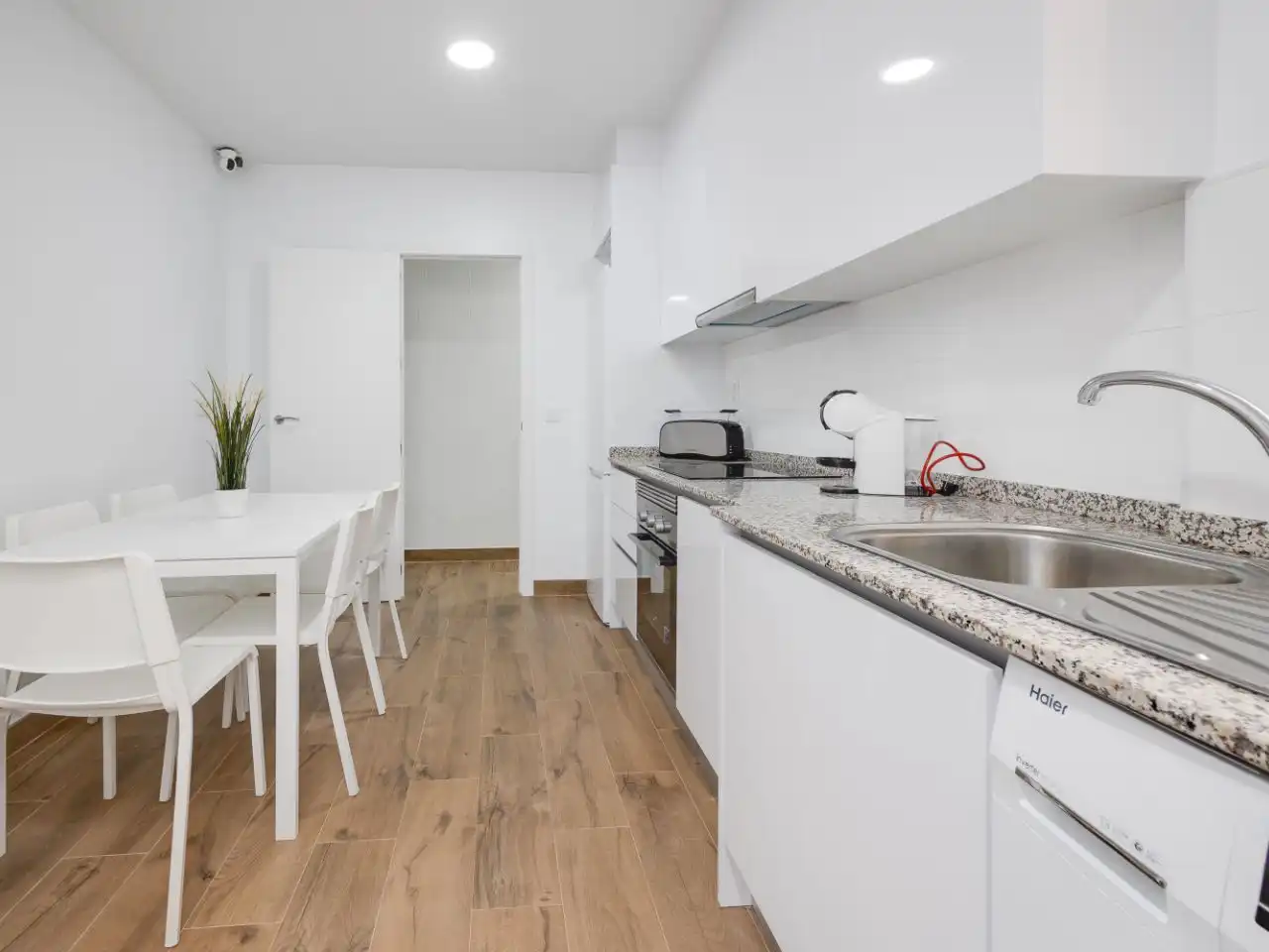 Kitchen of Flat for share in Orihuela  with Air Conditioner, Heating and Furnished
