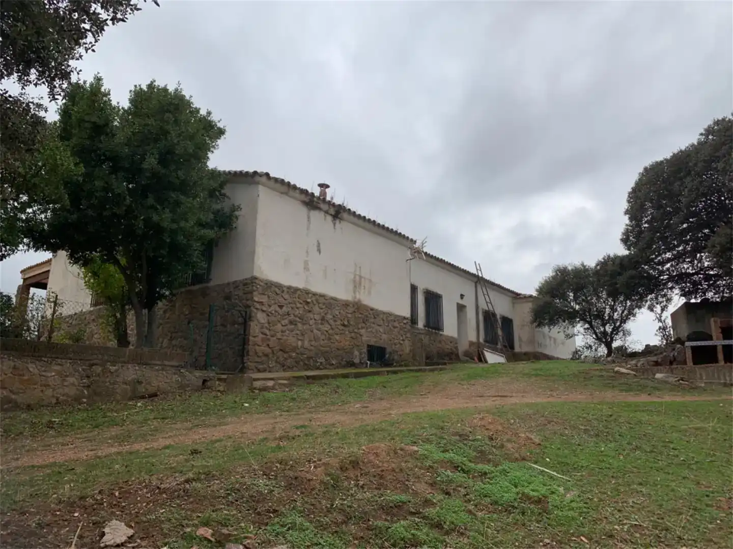 Exterior view of Country homes for sale in Garbayuela  with Private garden, Storage room and Swimming Pool