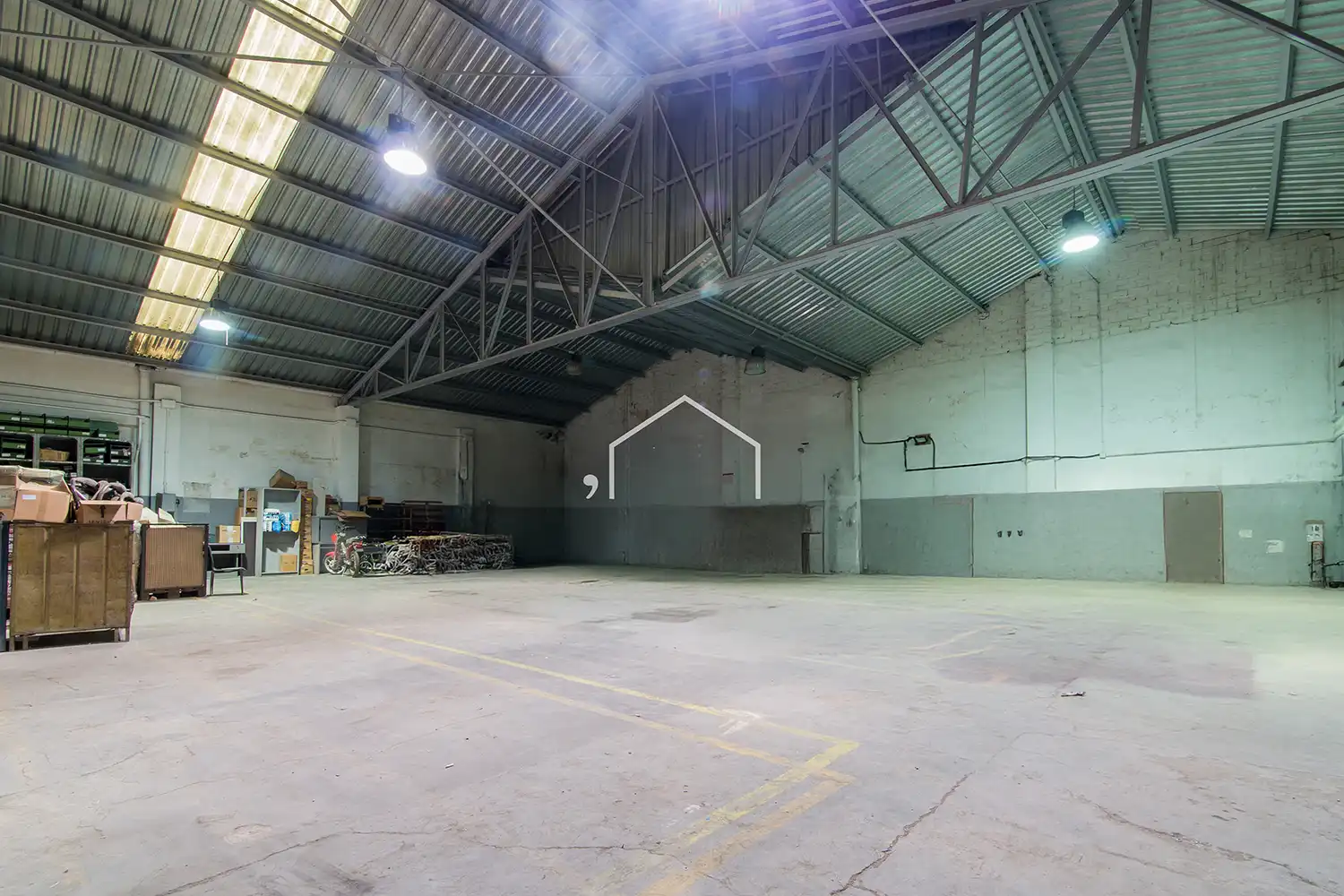 Exterior view of Industrial buildings for sale in Barcelona