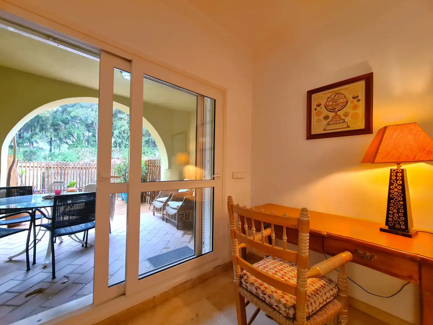 Terrassa de Apartament en venda en Sotogrande amb Jardí privat, Terrassa i Moblat