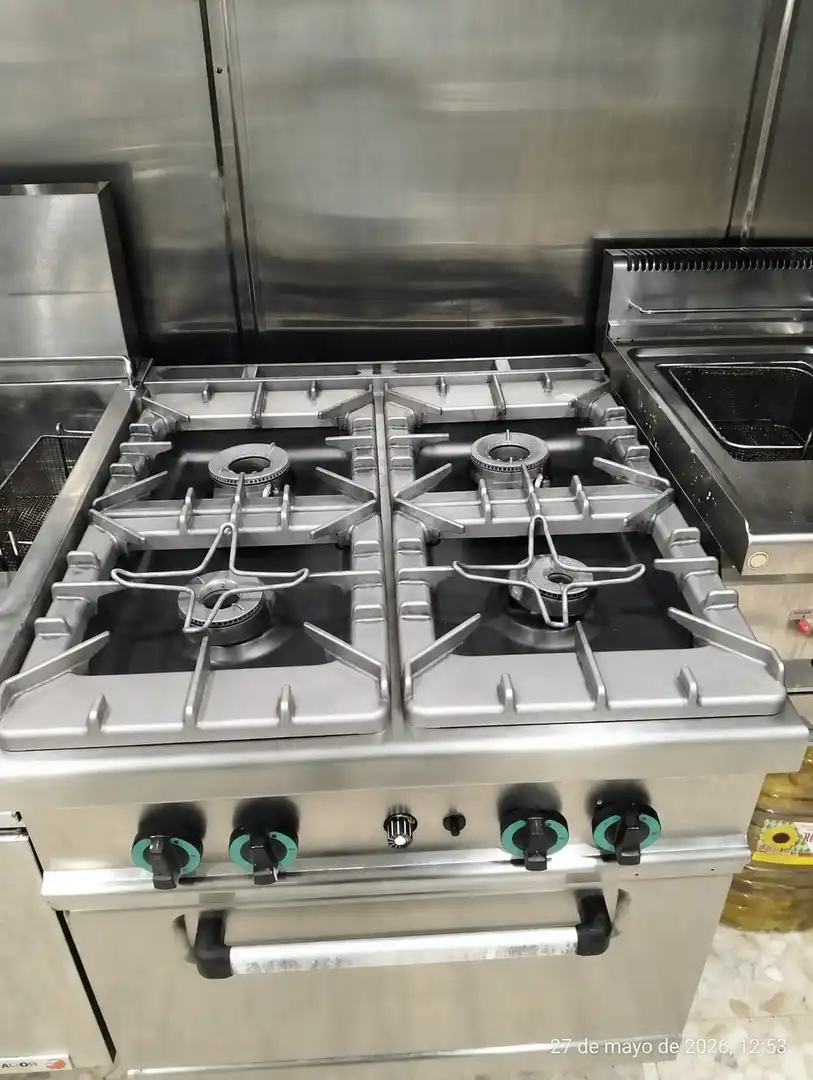 Kitchen of Commercial properties for rent in Sevilla