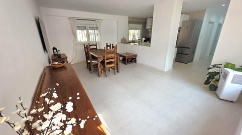 Foto 2 de Casa adosada en venta en Les Termes, Barcelona