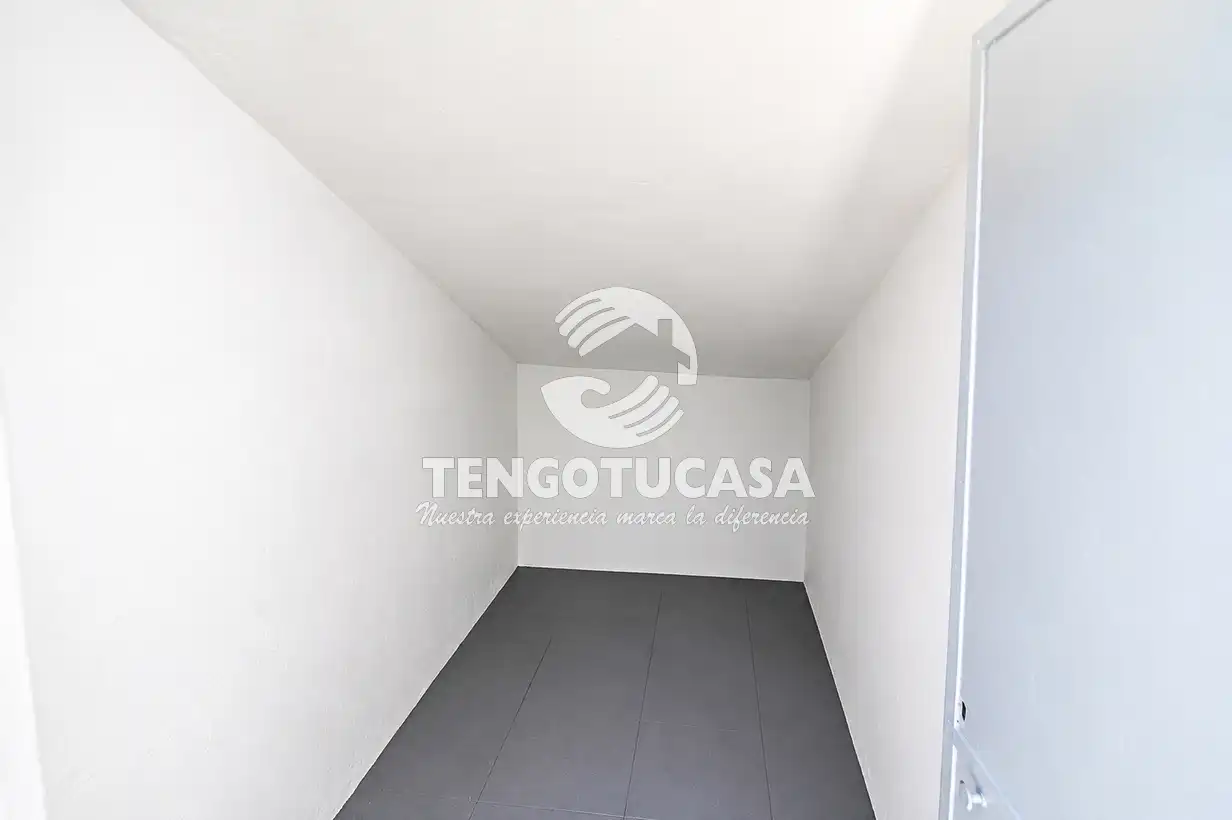 Wohnung zum Verkauf in Madrid mit Klimaanlage, Heizung und Terrasse