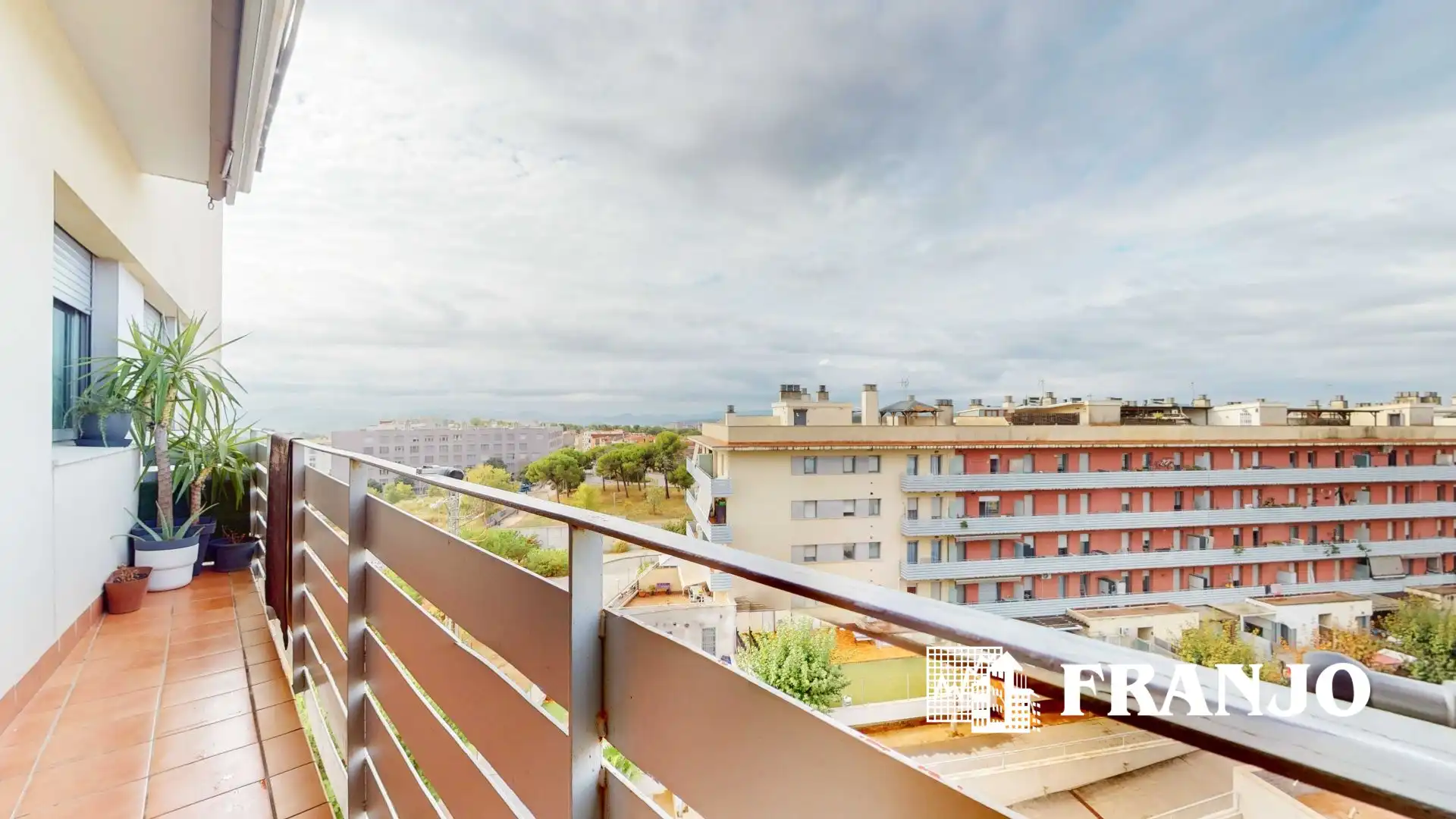 Appartamento con terrazza in vendita a Nord-est, imagen 3