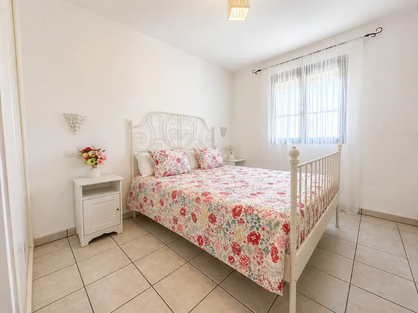 Habitación de Casa o chalet en venta en Nuevo Baztán con Aire acondicionado, Calefacción y Jardín privado