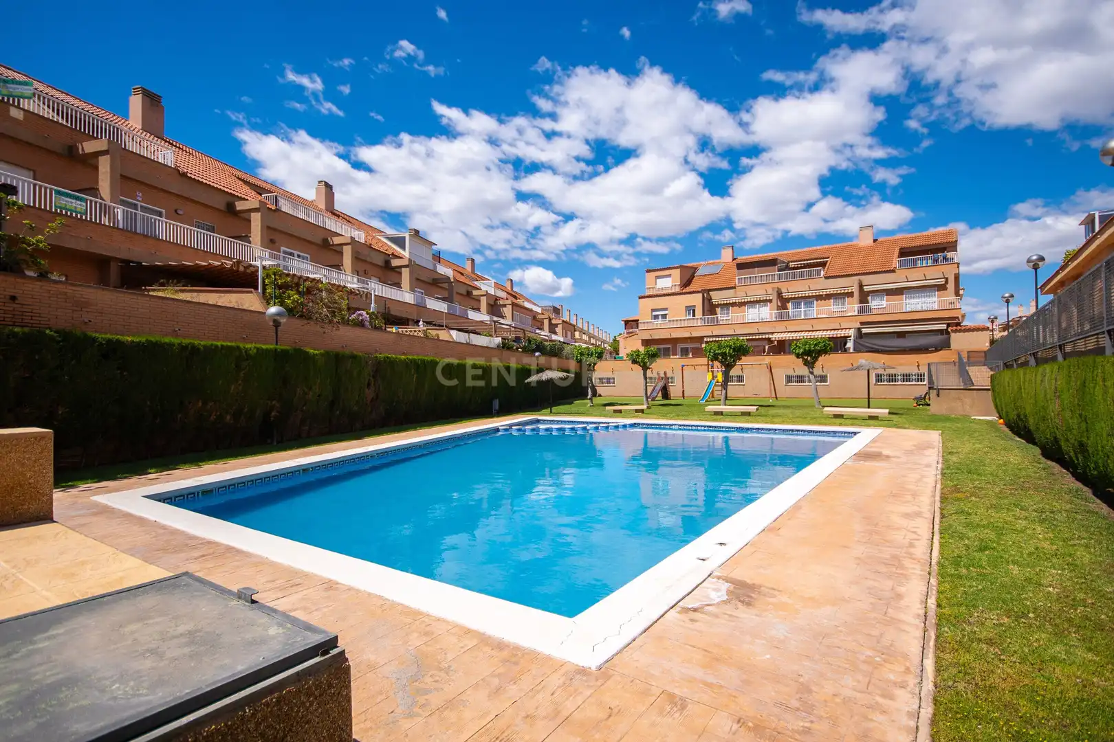 Jardín de Casa adosada en venta en Alicante / Alacant con Aire acondicionado, Balcón y Piscina comunitaria