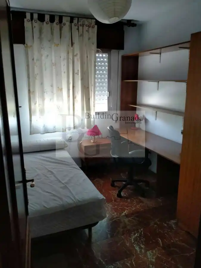 Schlafzimmer von Wohnung zur Miete in Granada mit Terrasse, Möbliert und Gemeinschaftspool